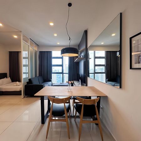 The Robertson Bukit Bintang Apartment Kuala Lumpur Exterior photo