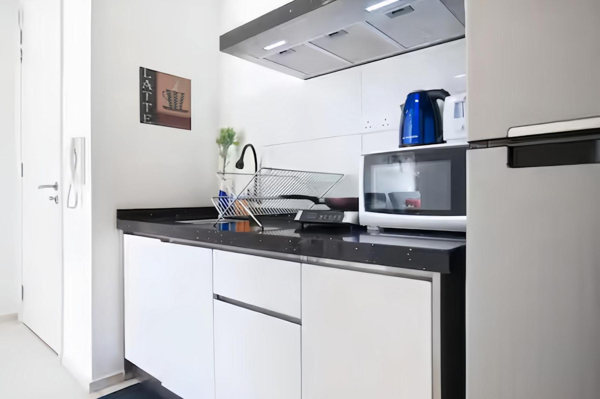 The Robertson Bukit Bintang Apartment Kuala Lumpur Exterior photo